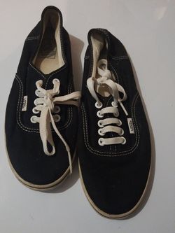 Womens size 9 Van's