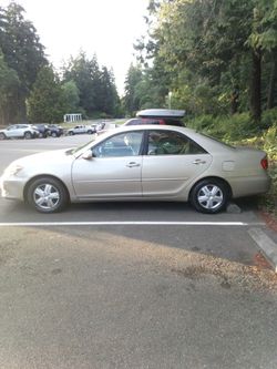 Toyota Camry 4 https://offerup.com/redirect/?o=Y2x5LkF1dG8=,Runs,Drives,Grate