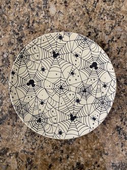 (2) 2023 Mickey Mouse Halloween Plates