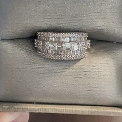 Wedding Ring (Local Pick Up Only) 