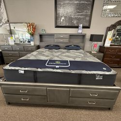 4 Pc King Bedroom Set 
