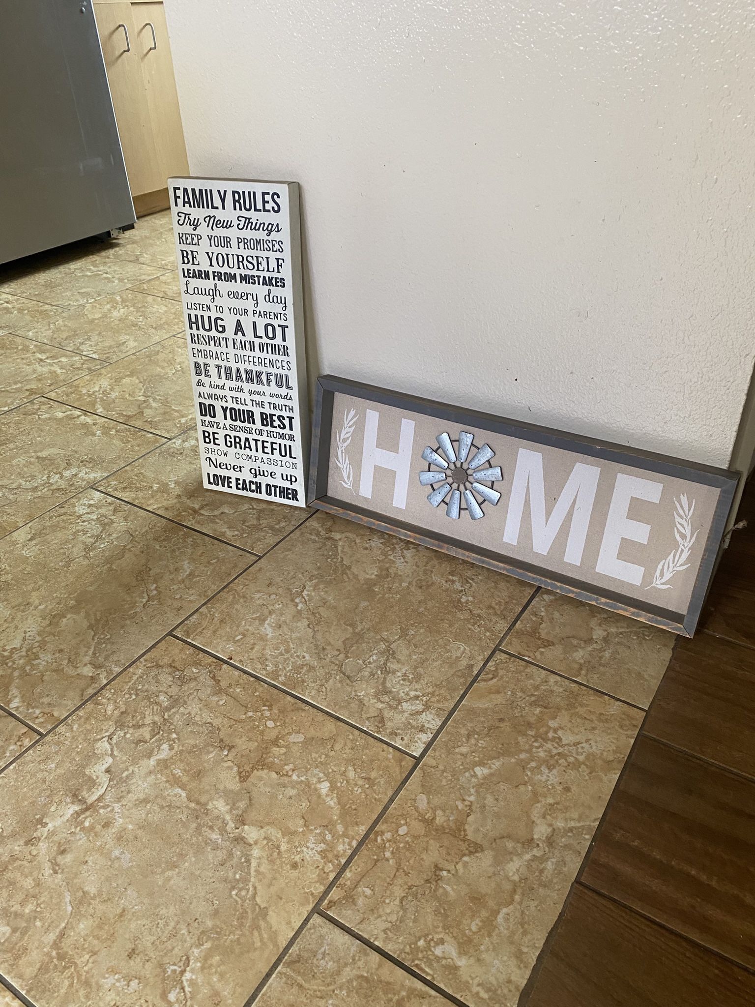 Decoración Para Embelleser Tu Casa, 6 Cada Piesa, Los tengo En Castroville Ca,