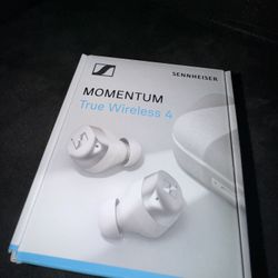 Sennheiser Momentum 4