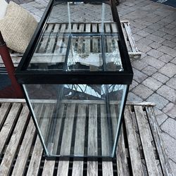 55 gallons aquarium tank