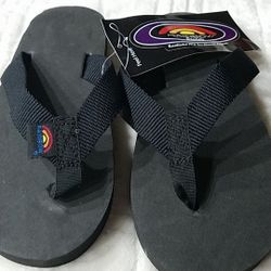 Kids Rainbow sandals size 13-1