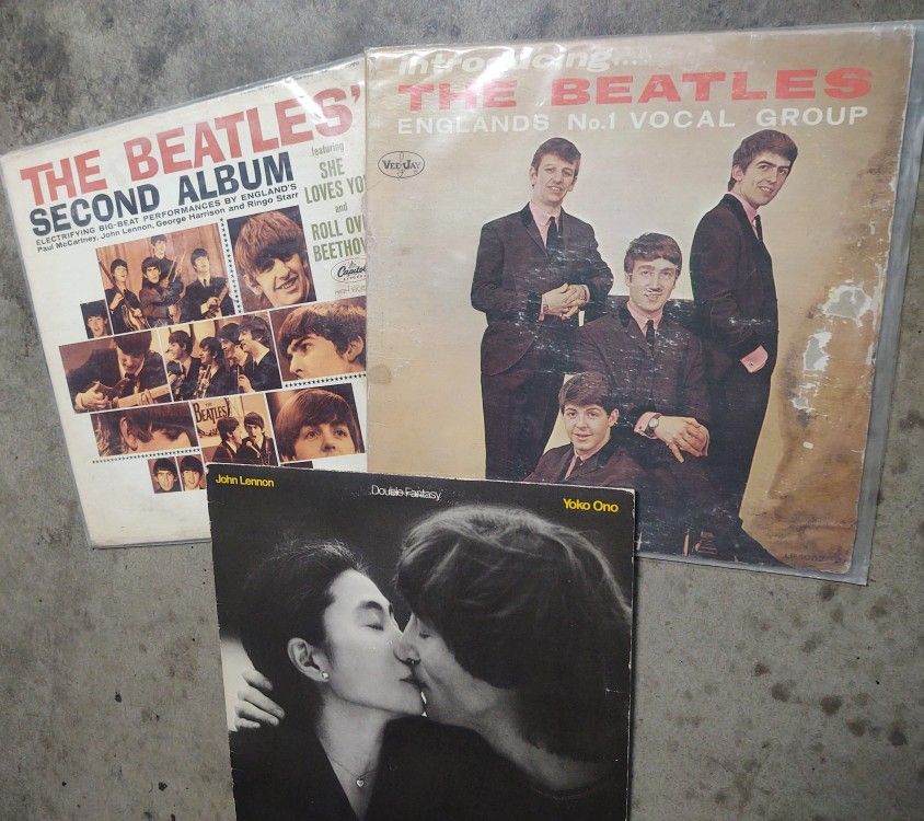 BEATLES Vinyl Record Bundle Package.3 Lps)