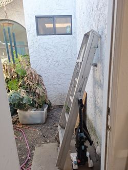 6 ft ladder