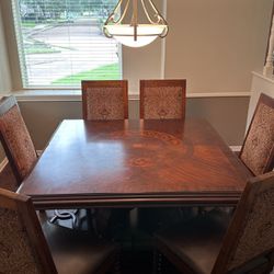 Solid Wood Dining Table With Inlay 