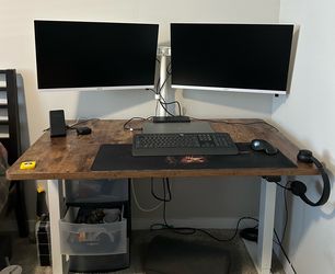 Electric Standing Desk – Rustic Wood Top