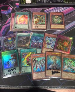 Yugioh LOT - Battles of Legend: Glorious Gallery - Yu-Gi-Oh! Cards deck in a Pokemon ETB