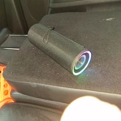Bluetooth Speaker 