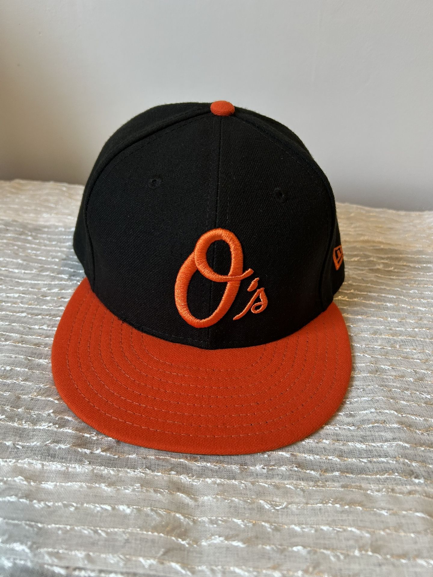 Baltimore Orioles New Era Fitted Hat - Black/Orange Size 7 1/2  Good Condition