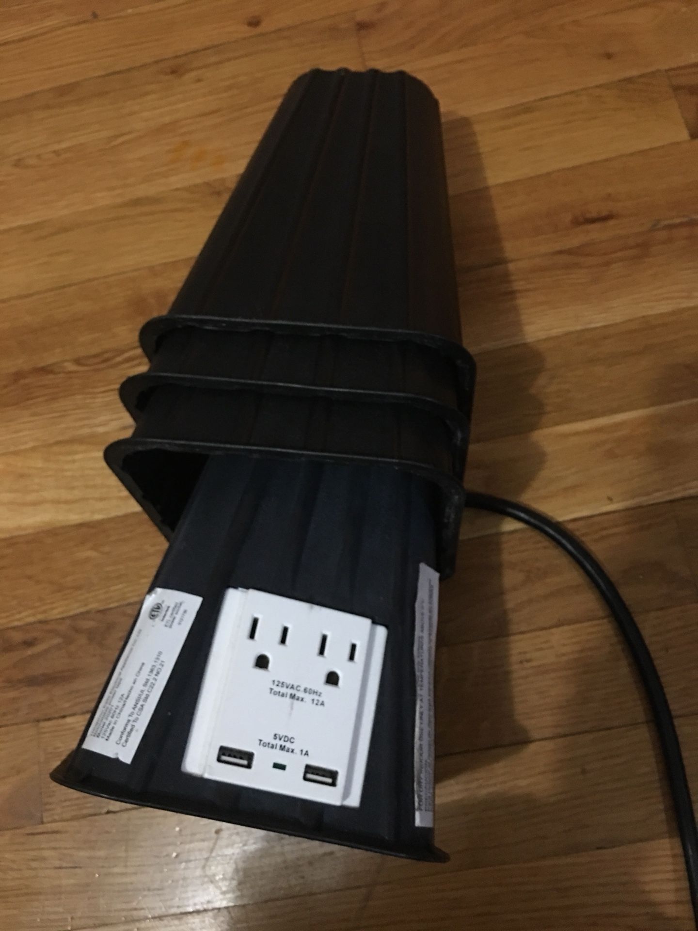 Bed risers with USB and charging ports