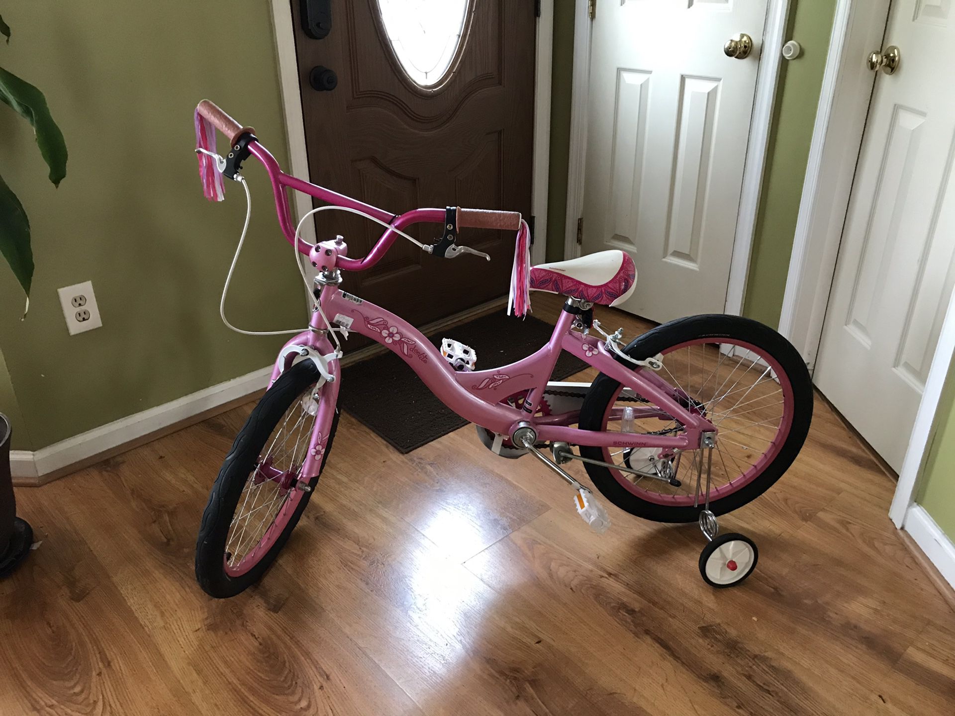 Schwinn Pink Bike (with training wheels)