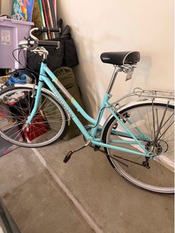 Schwin cruiser bike