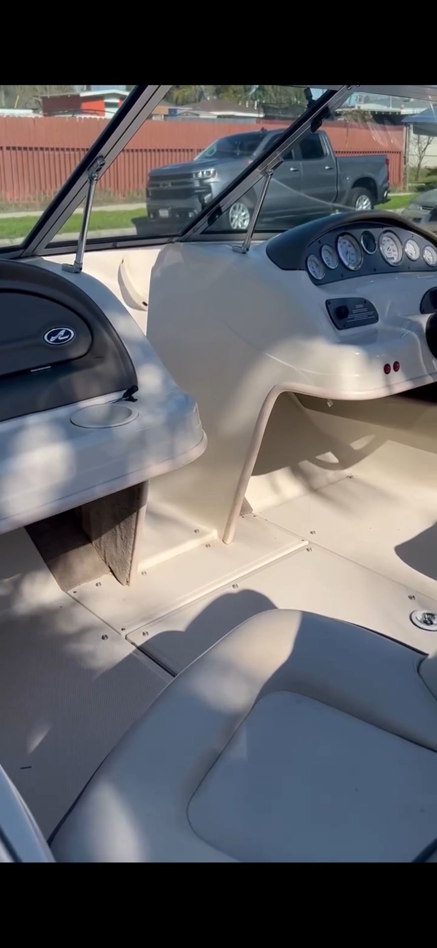 Boat Sea Ray 2005 180 Sport