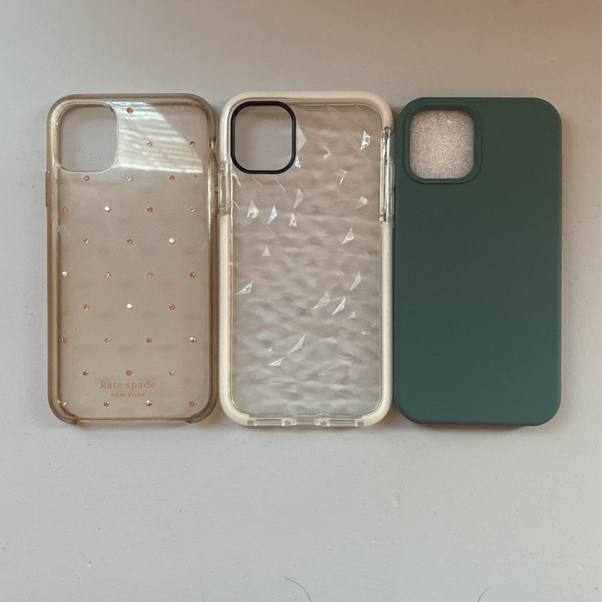 iPhone 11/12 Cases 