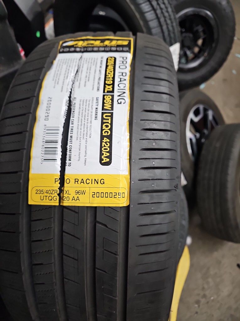 New Set Of Tires 235 40 19