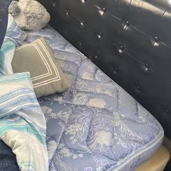 King Size Bed And Mattress 