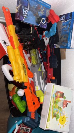 Boy girl Toy chest full of nerf guns toys awesome collection all mint condition must sell block sets games