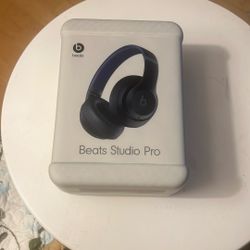 Beats Studio Pro Wireless Headphones - Navy