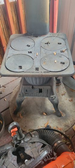 Bellaire Cast Iron Laundry Stove