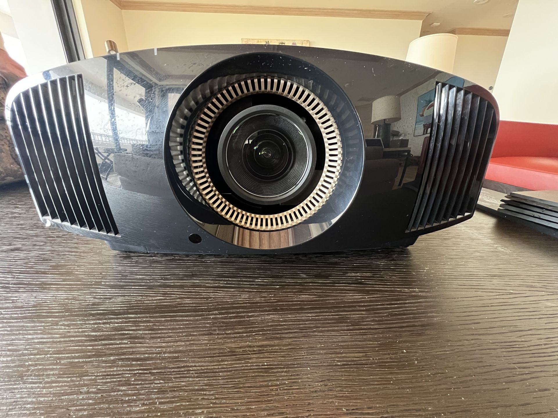 Sony VPL-VW95ES projector
