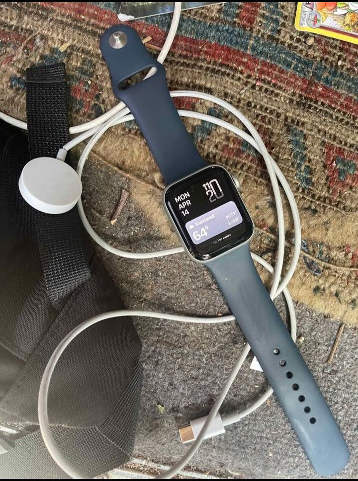 Apple Watch And charger