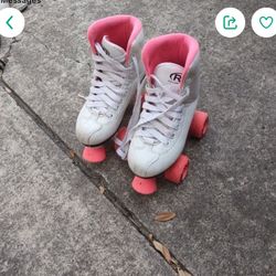Roller Skates 
