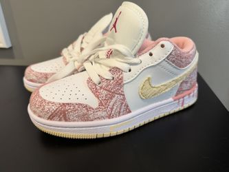 Kid's Air Jordan 1 Low SE GS "Paint Drip" New Size 13c