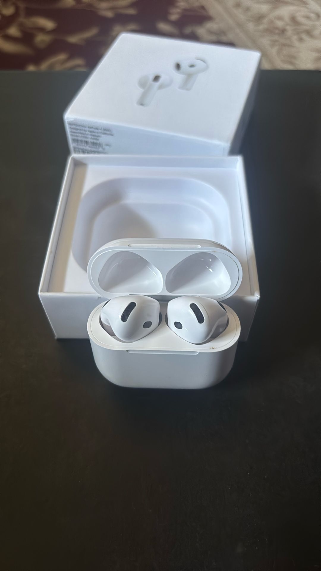 AirPod 4 ANC