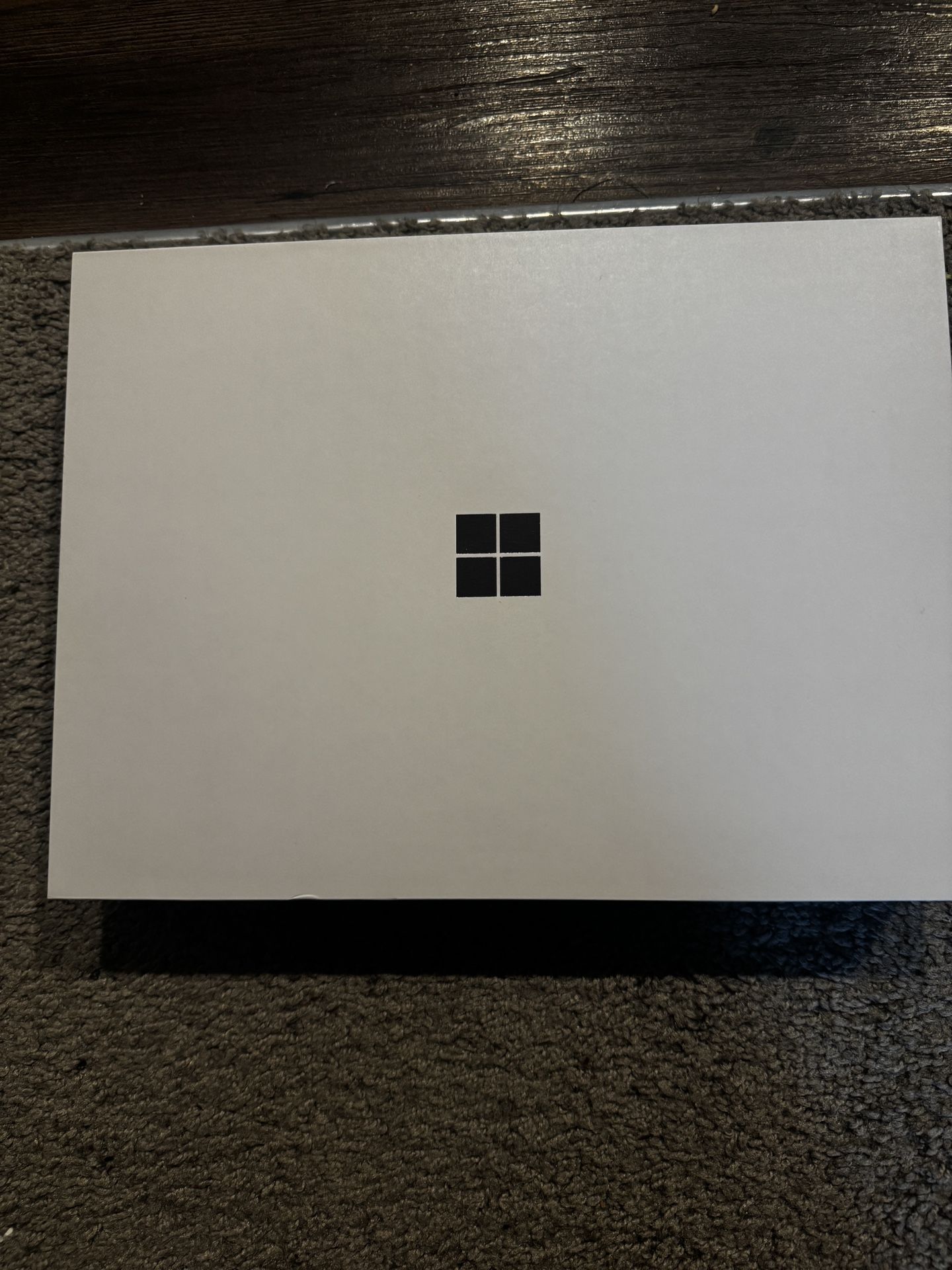 Microsoft Surface Laptop