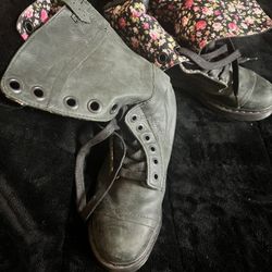 Dr Martens Combat Boots Size 7