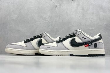 SB Dunk Low x BAPE 