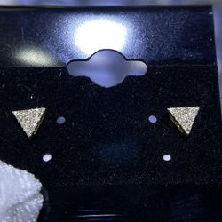 10k Yellow Gold Diamond Triangle Shape Studs Screwback Earrings 