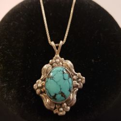 Vintage Sterling SILVER Oval Turquoise PENDANT and Sterling Silver Italy 20" Chain Necklace  F10 