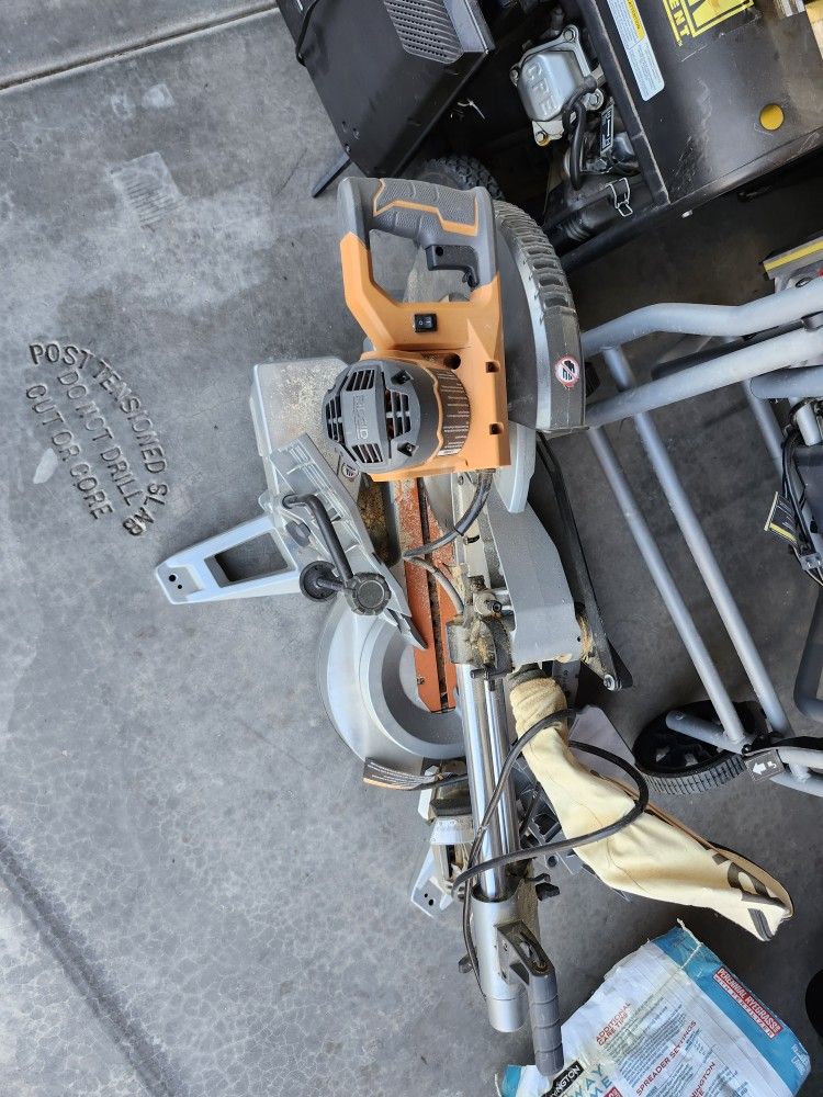 Rigid Table Saw With Stand & Rigid Miter Saw
