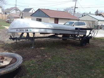 Boat trailer