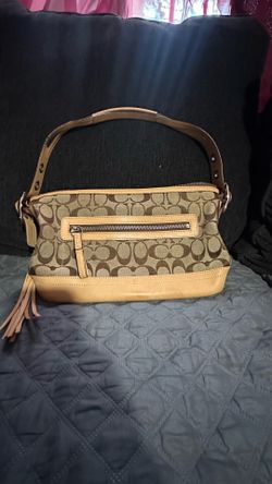coach vintage signature logo