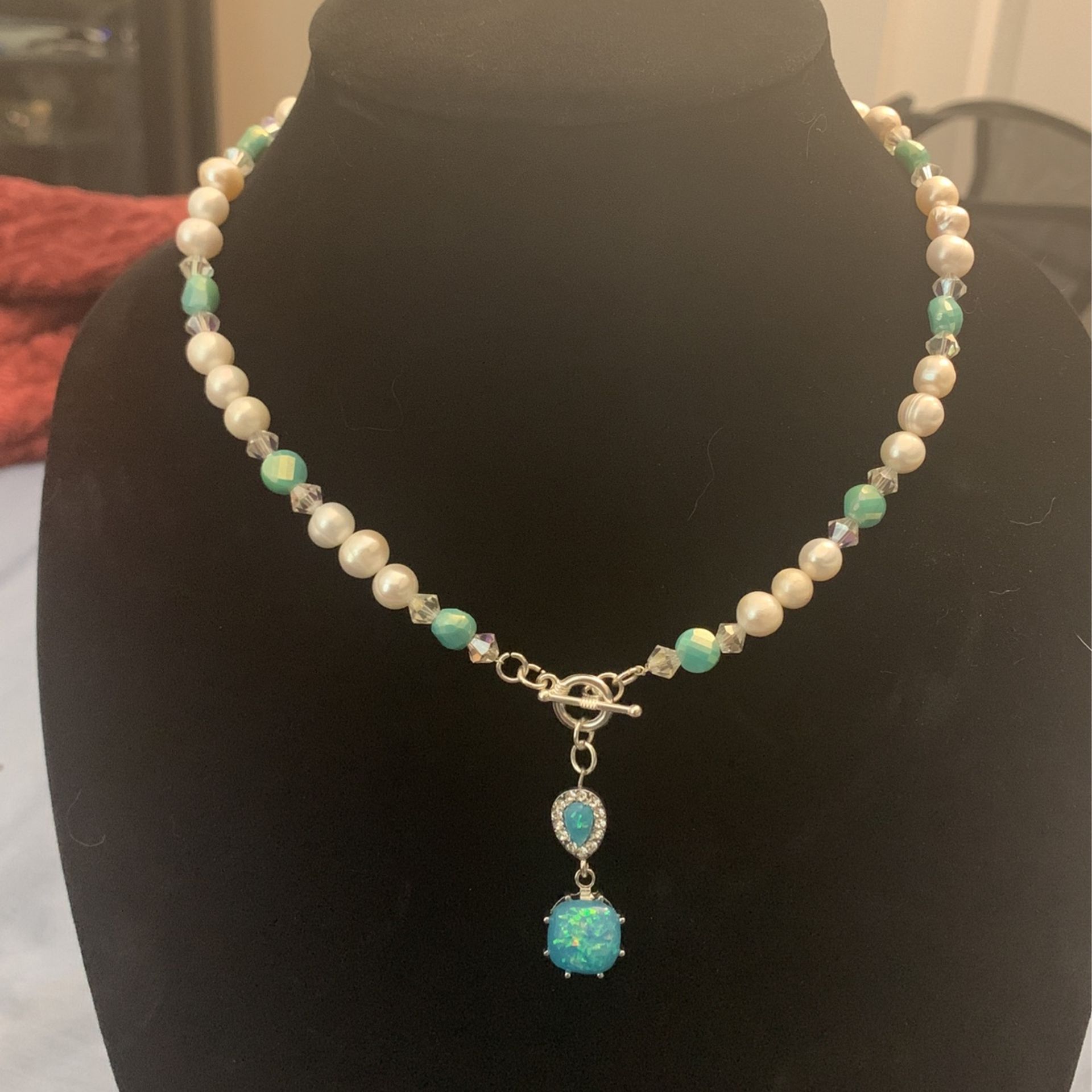 Real Freshwater Pearl Necklace (handmade)