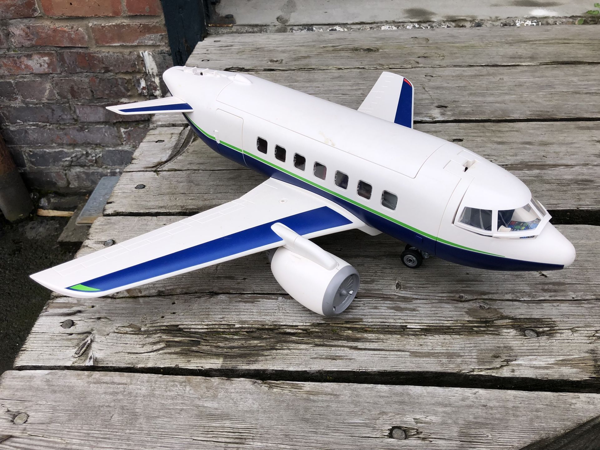 Playmobil airplane cheap 5261