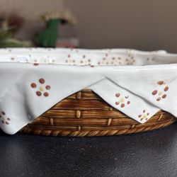 Decorative handmade baking mold