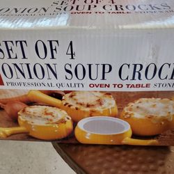 New Onion Soup Crocks X4
