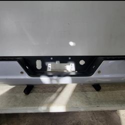 2019 2020 2021 2022 2023 2024 2025 CHEVROLET SILVERADO 1500 REAR BUMPER OEM