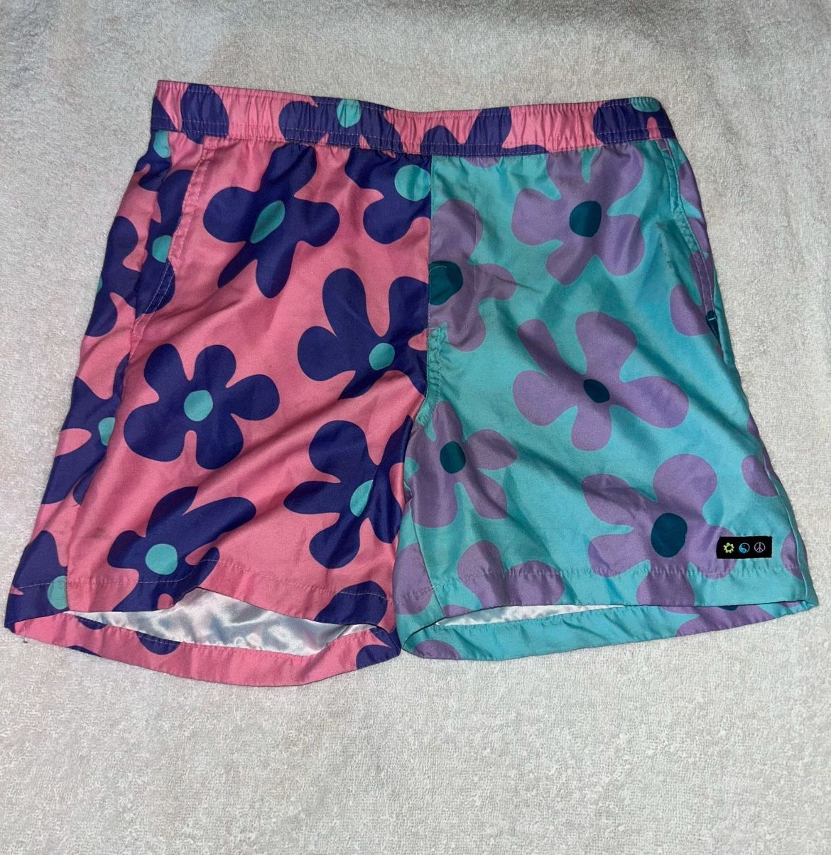 aLaB Shorts