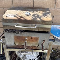 Free Old Barbecue – Rusty but Usable