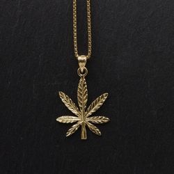 Weed Lucky Charm 14k Gold