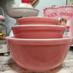Pyrex Pink Mixing Bowls