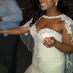 Gorgeous wedding Dress