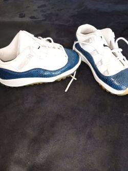 Jordan 11's